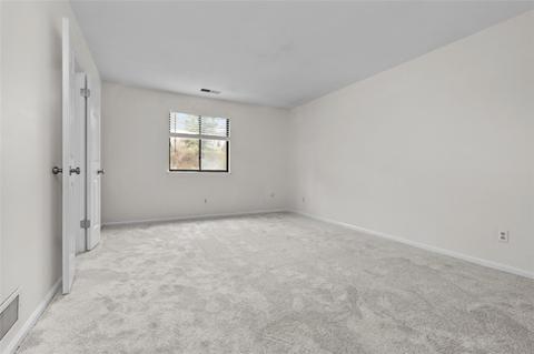 1573 Pinehurst Dr, Pittsburgh, PA 15241 photo 12