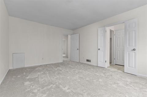 1573 Pinehurst Dr, Pittsburgh, PA 15241 photo 13