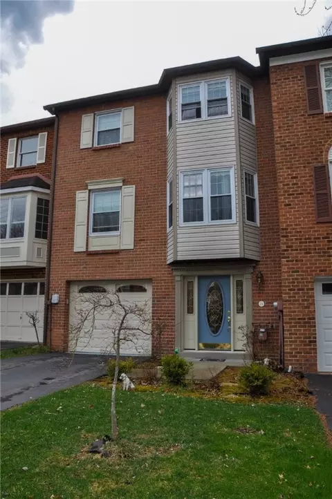 36 Unity Square Dr, Greensburg, PA 15601