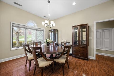 2585 Chase Dr, Hampton, PA 15044 photo 5