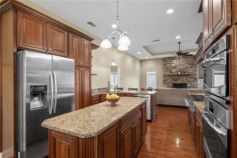 2585 Chase Dr, Hampton, PA 15044 photo 7