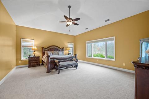 2585 Chase Dr, Hampton, PA 15044 photo 11