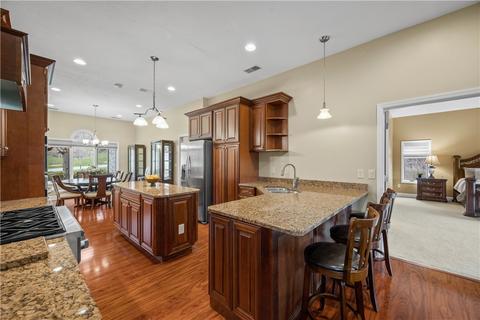 2585 Chase Dr, Hampton, PA 15044 photo 8