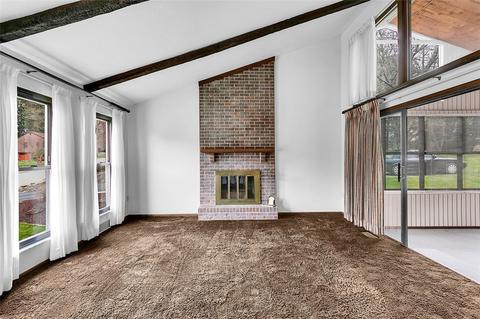 141 Adele Rd, Pittsburgh, PA 15237 photo 5