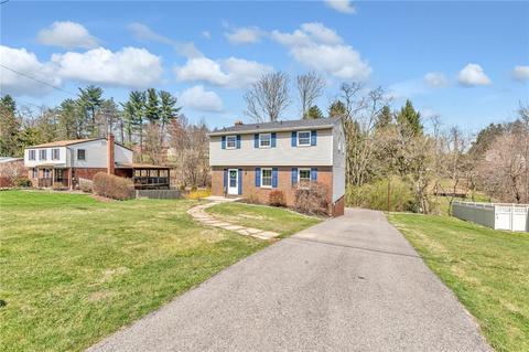 154 Lansdowne Dr, Coraopolis, PA 15108