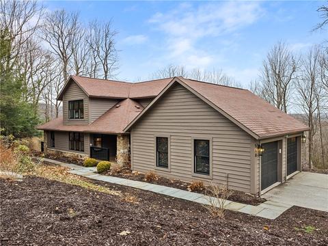 518 Imperial Rd, Hidden Valley, PA 15502