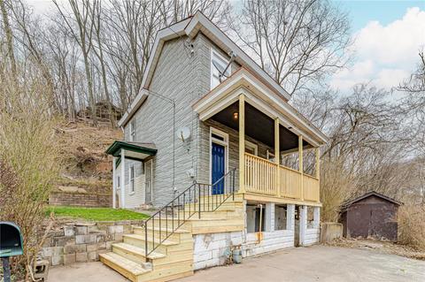 11 Short St, O'hara, PA 15215