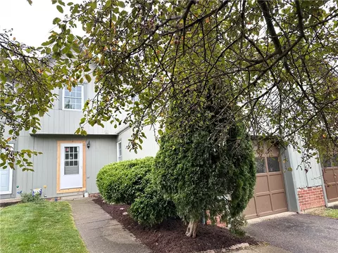 922 Sunset Cir, Cranberry Township, PA 16066