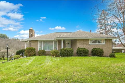 105 Watt Rd, Jeannette, PA 15644