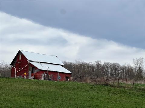 4 Sports Dr, Langeloth, PA 15054