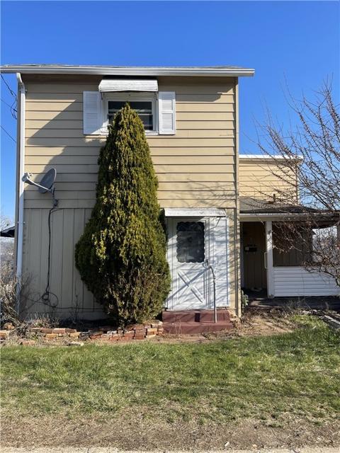 943 Hilltop St, Munhall, PA 15120