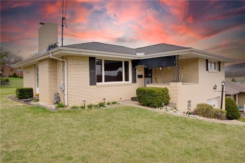 93 Scenery Blvd, Monessen, PA 15062