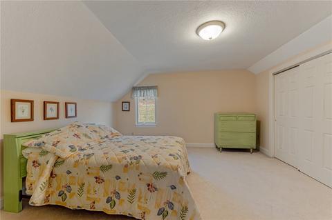 2534 Red Oak Ct, Hampton, PA 15101 photo 20