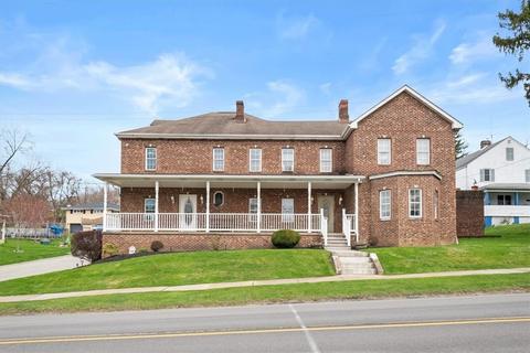 1315 Main St, Burgettstown, PA 15021
