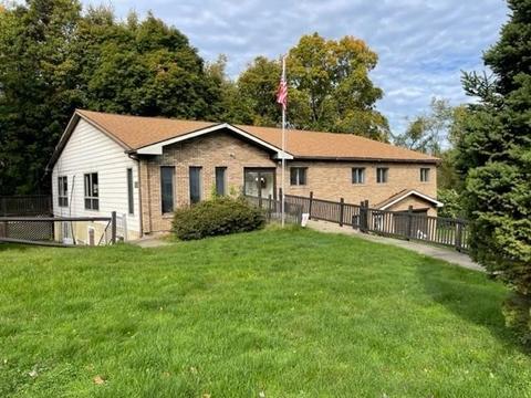 1374 4th St, Monongahela, PA 15063