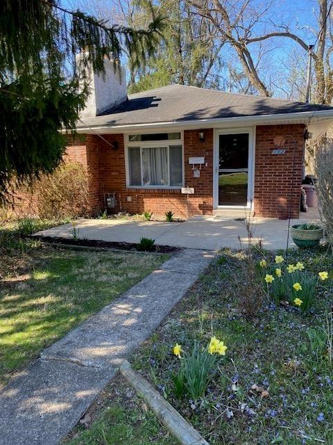 132 Dogwood Dr, Penn Hills, PA 15235