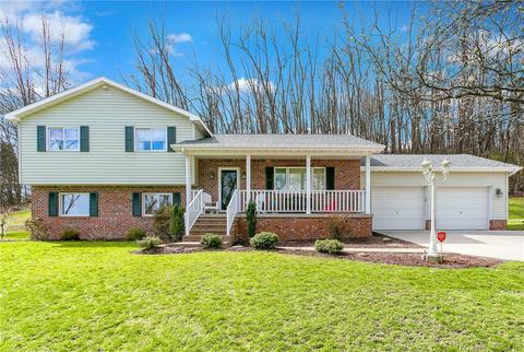 140 Colvin Rd, Fallowfield, PA 15022