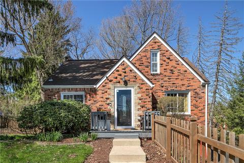 2 Ruthfred Dr, Pittsburgh, PA 15241