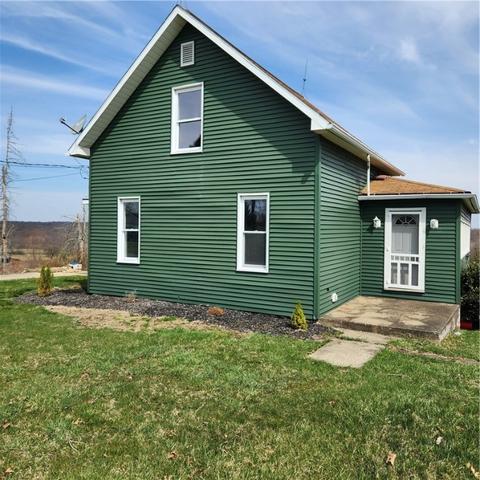 426 E State Rd, Seneca, PA 16346