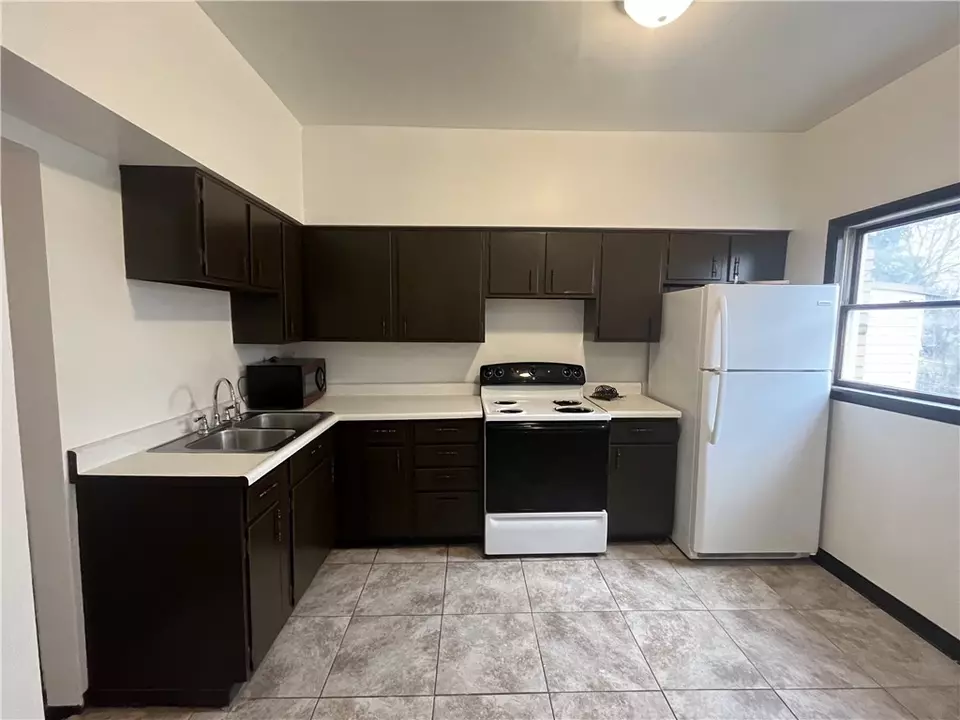  2304 Brownsville Rd, Pittsburgh, PA 15210 photo 3