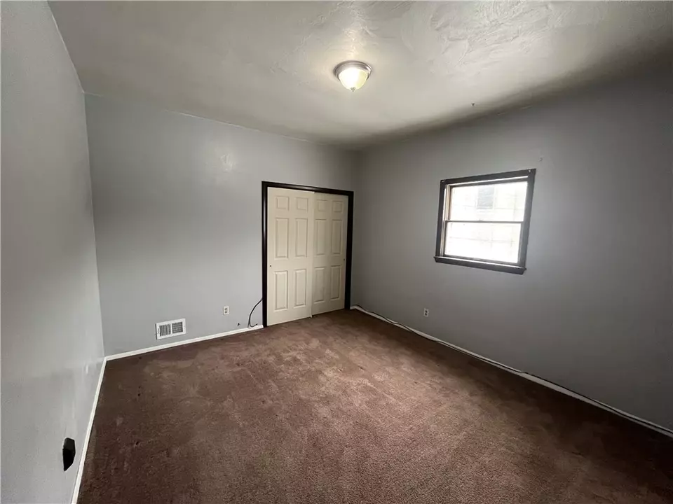  2304 Brownsville Rd, Pittsburgh, PA 15210 photo 6