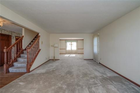 2911 Bryer Ridge Ct, Export, PA 15632 photo 5