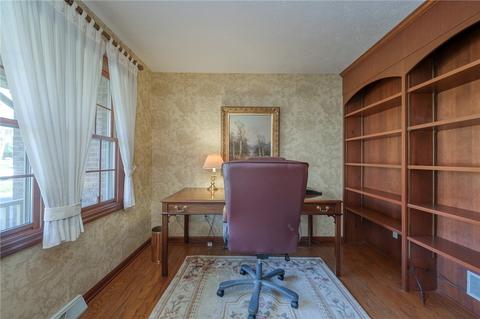 2911 Bryer Ridge Ct, Export, PA 15632 photo 3