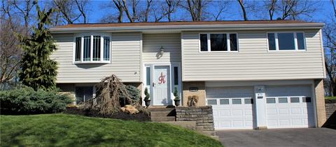 471 Fruitwood Dr, Bethel Park, PA 15102