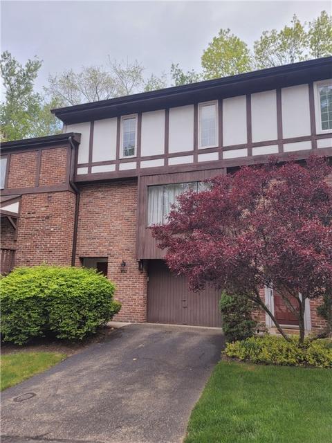 602 Maplewood Ct, Pittsburgh, PA 15237