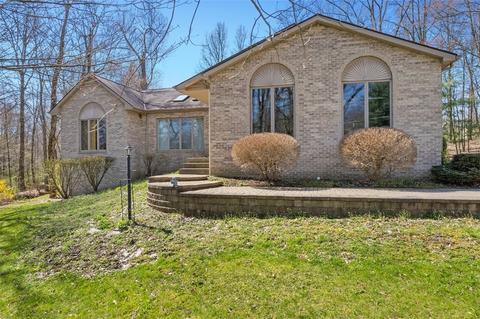 116 Jason Dr, Valencia, PA 16059