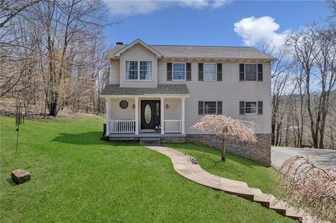 303 Sharon Dr, Hookstown, PA 15050