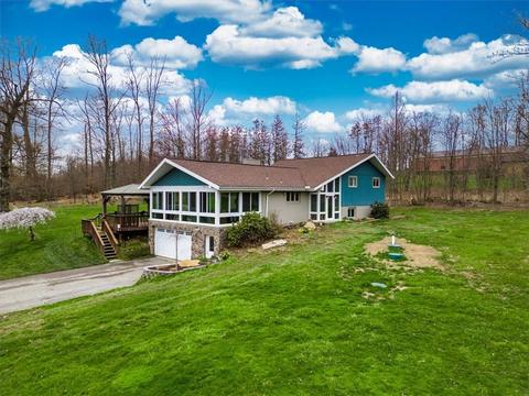 116 Pleasant Valley Rd, Portersville, PA 16051