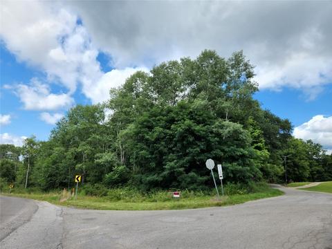 0 Corner Of Greenville Sheakleyvillebeatty School, Greenville, PA 16125