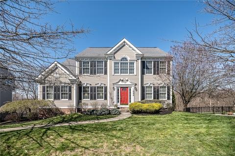1642 Heritage Dr, Pittsburgh, PA 15237