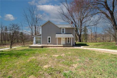 121 Camp Ground Rd, Harrisville, PA 16038