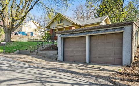 333 Castlegate Rd, Pittsburgh, PA 15221 photo 25