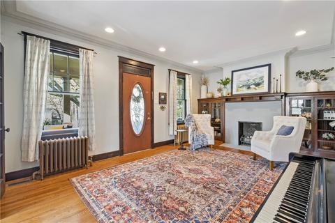 333 Castlegate Rd, Pittsburgh, PA 15221 photo 3