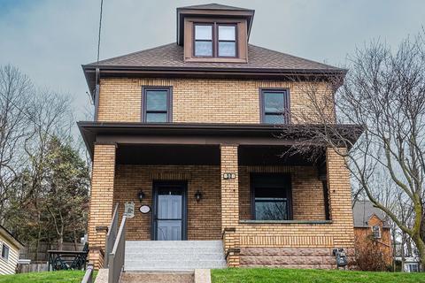 50 State St, Baden, PA 15005