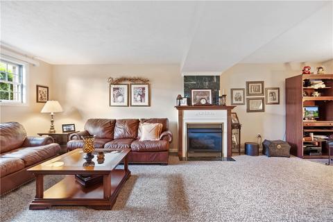 186 7th Ave, New Eagle, PA 15067 photo 14