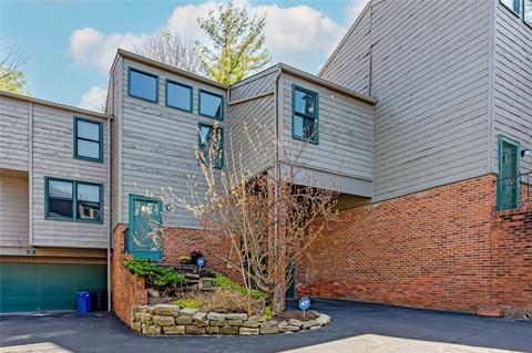 24 Timberline Ct, Squirrel Hill, PA 15217
