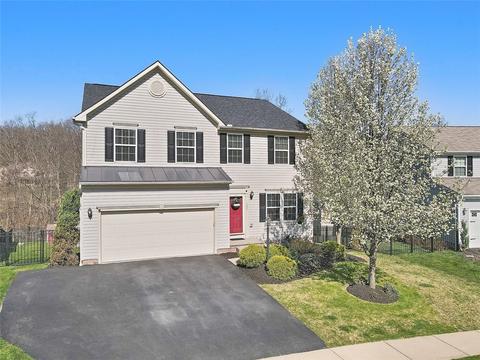 131 Broadstone Dr, Mars, PA 16046