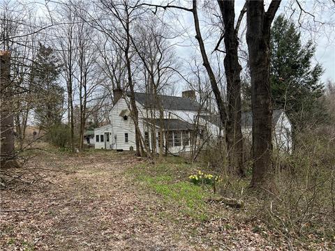 762 Bocktown Cork Rd, Clinton, PA 15026