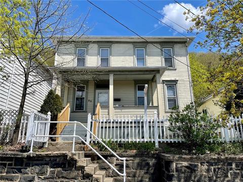 62 Broad St, Leetsdale, PA 15056