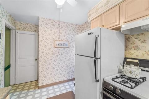 4637 E Willock Rd, Pittsburgh, PA 15227 photo 11