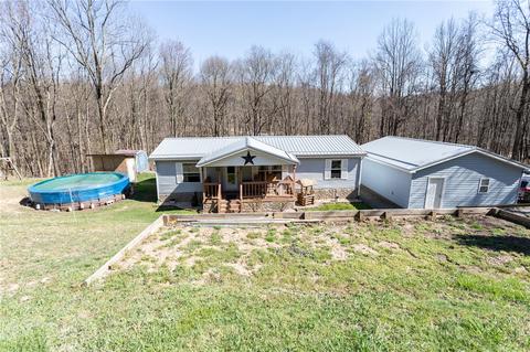 860 Spruce Hollow Rd, White, PA 15490