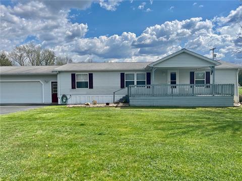 1870 Savannah Rd, New Castle, PA 16101