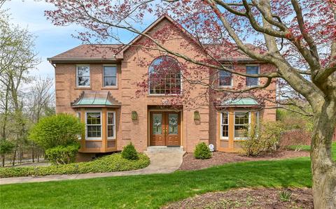 313 Old Babcock Trl, Gibsonia, PA 15044
