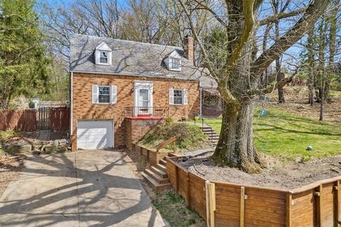 150 Elm Rd, Pittsburgh, PA 15237