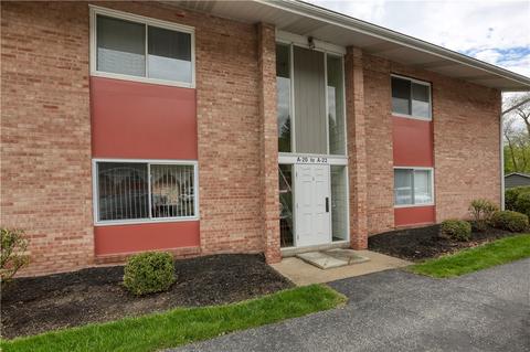 61 Darlington Rd #A23, Beaver Falls, PA 15010