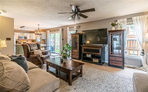 1015 Alpine Dr, Mars, PA 16046 photo 6